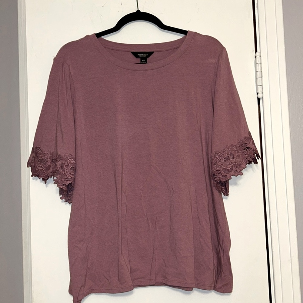 Simply Vera Tee